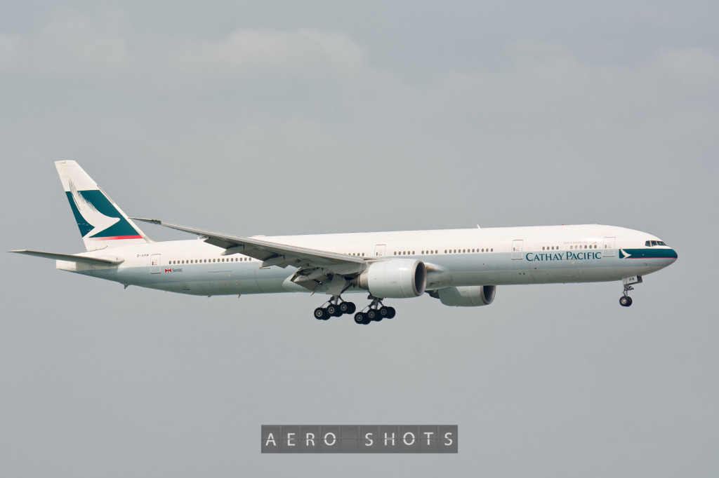 Cathay Pacific 777 Gallery