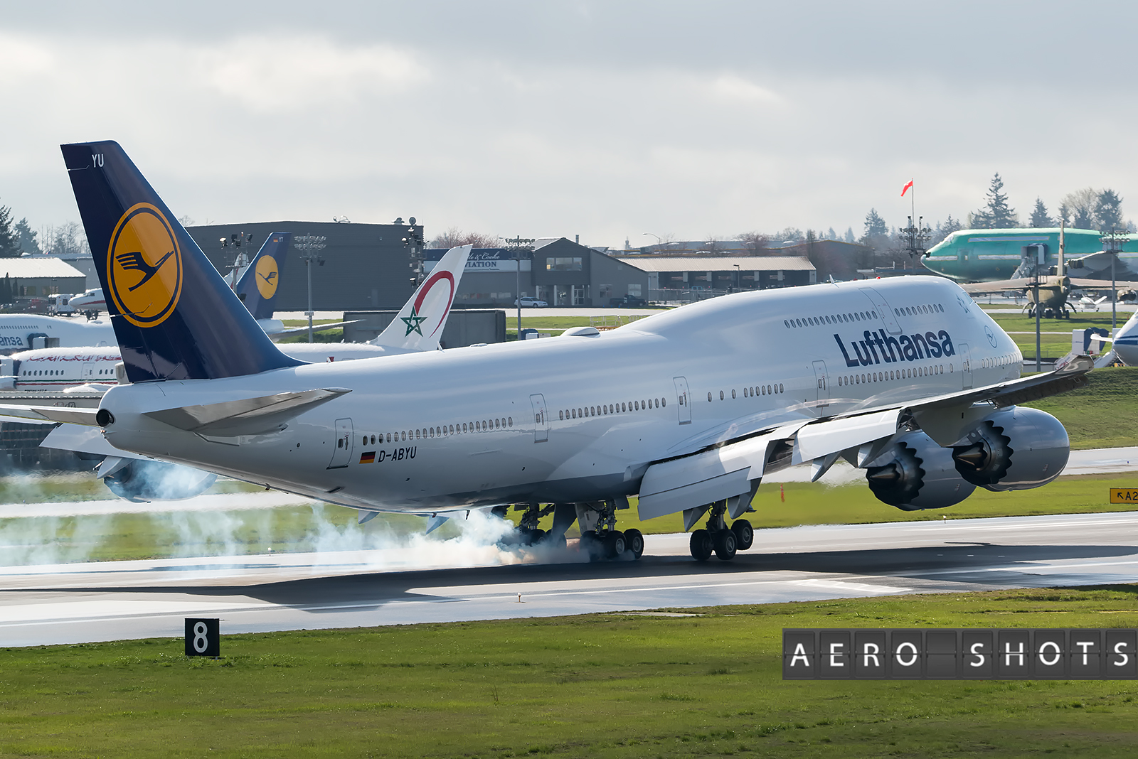 D-ABYU in Paine Field (PAE)