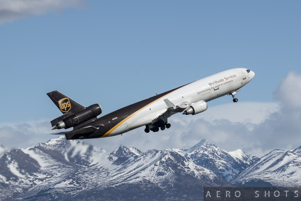UPS MD11 Gallery 