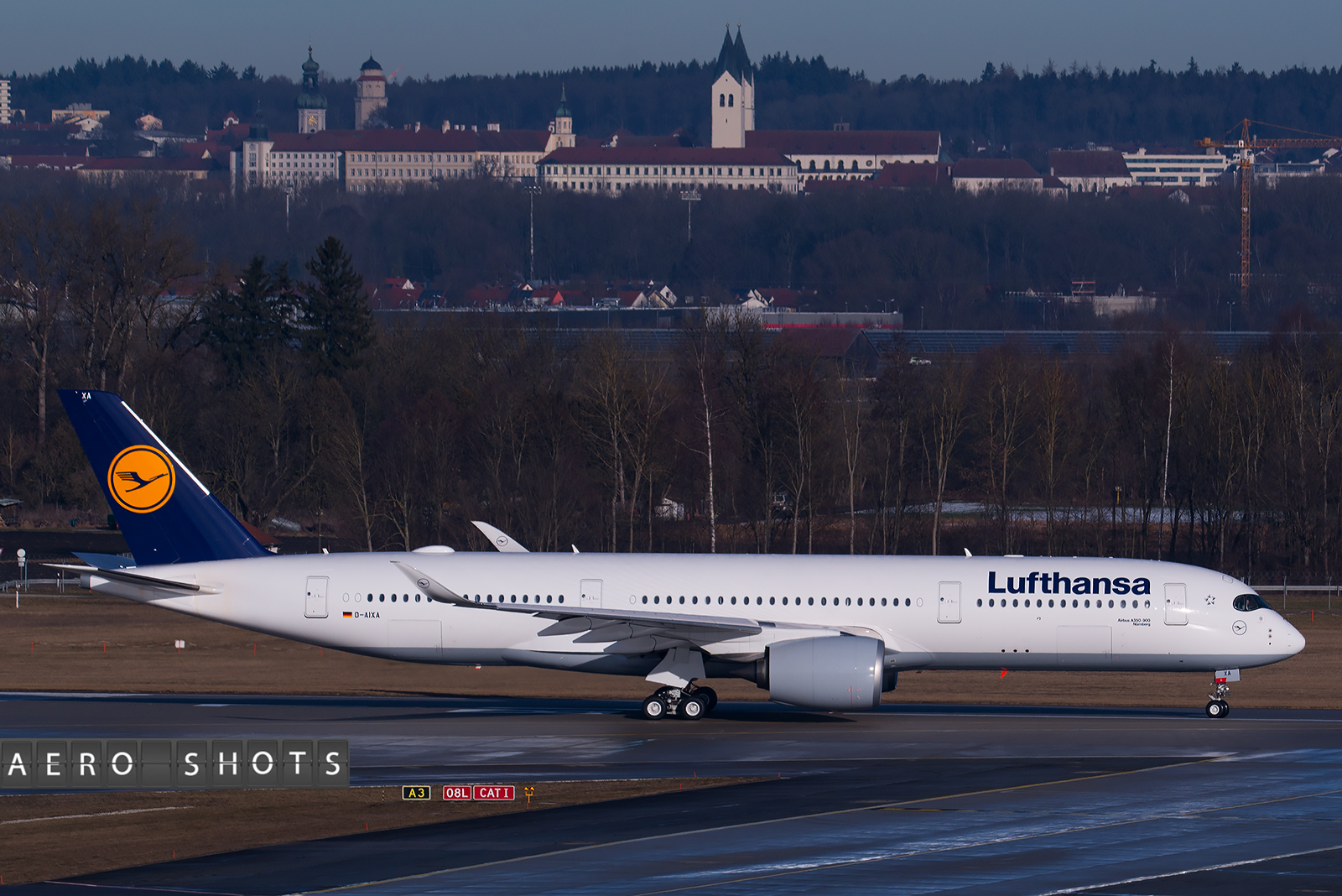 Lufthansa_A350_D-AIXA_Munich_MUC_4